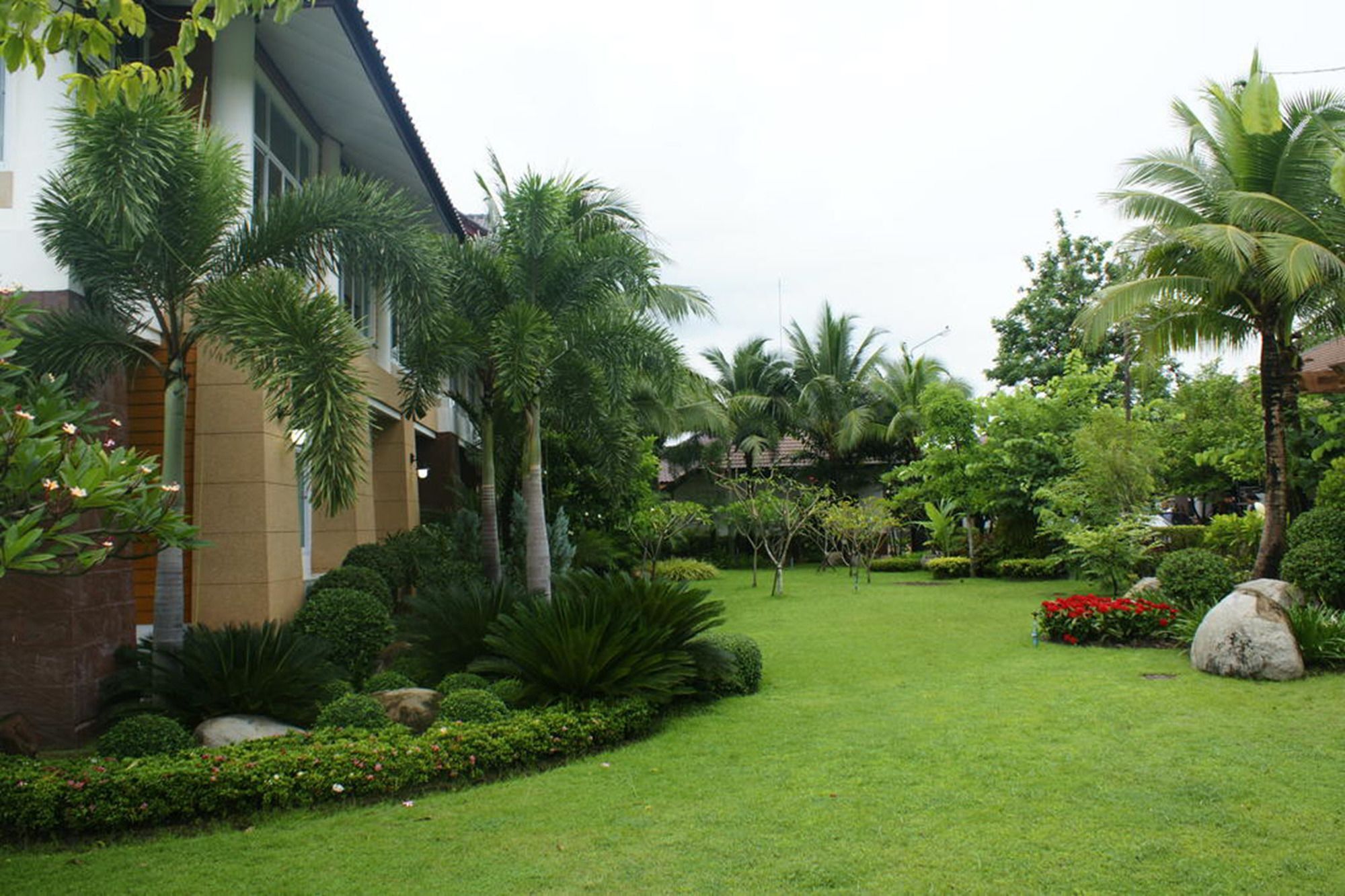 Juntra Resort And Hotel Nakhon Nayok Exterior photo